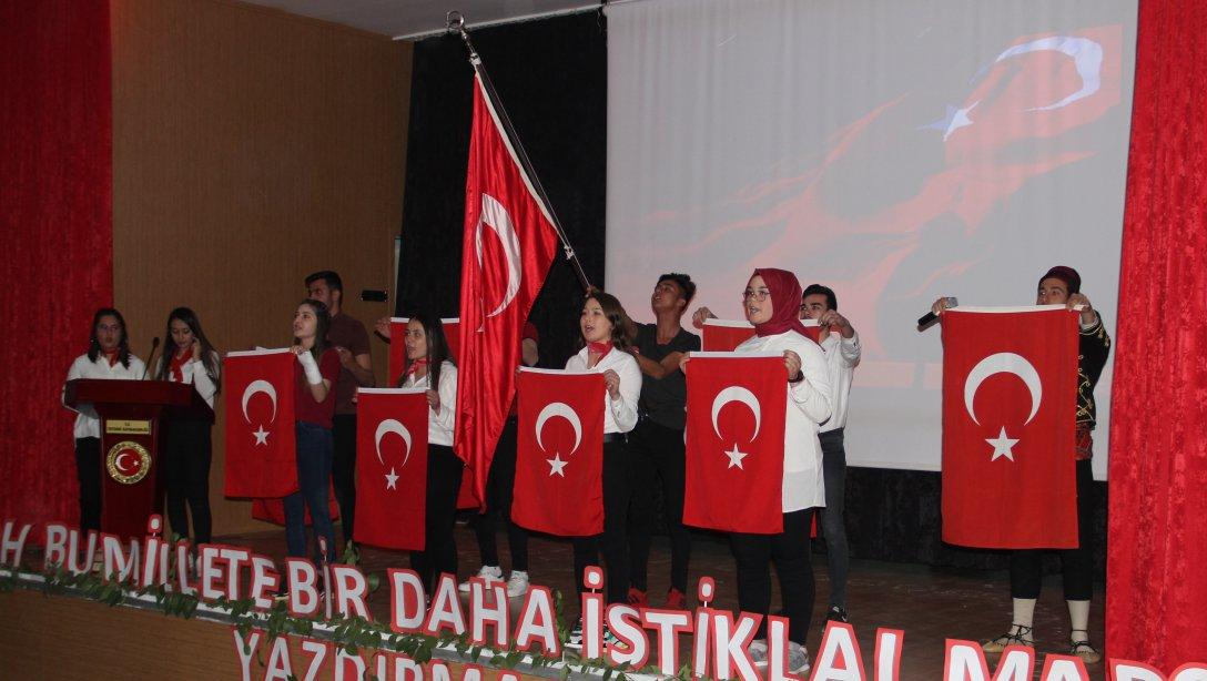 İstiklal Marşının Kabulü ve Mehmet Akif Ersoyu Anma Günü Programı Gerçekleştirildi.
